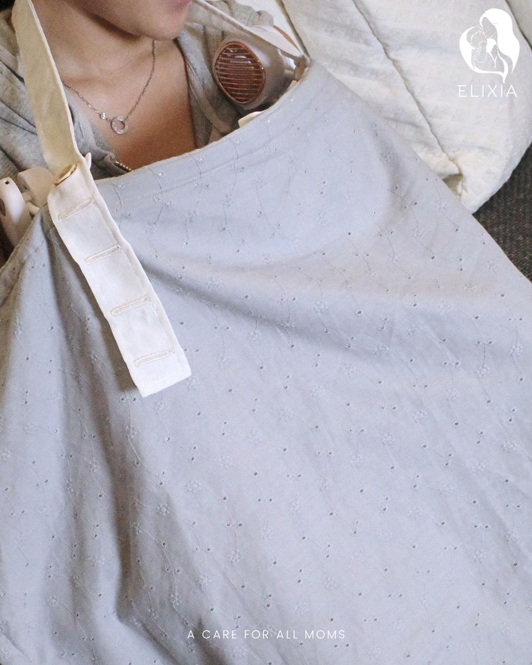 Mantra Nursing Cover Set